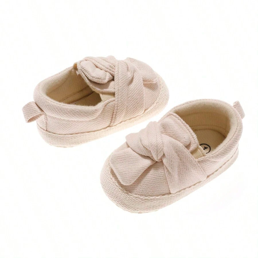 1pair Flat Casual Cloth Shoes With Bow-Knot And Strap Design Suitable For Spring And Autumn